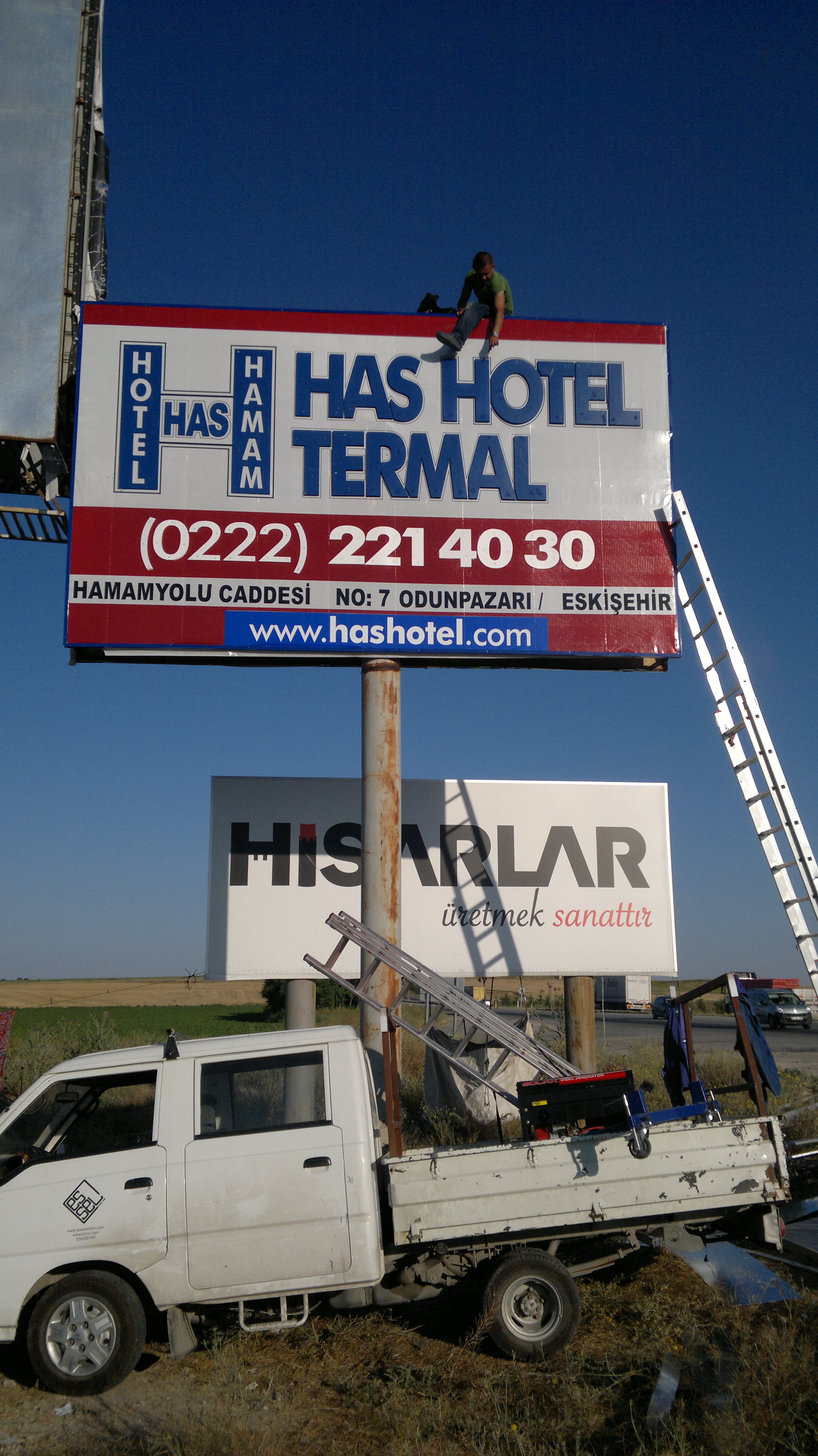 Totem ve Pylon Tabela 1